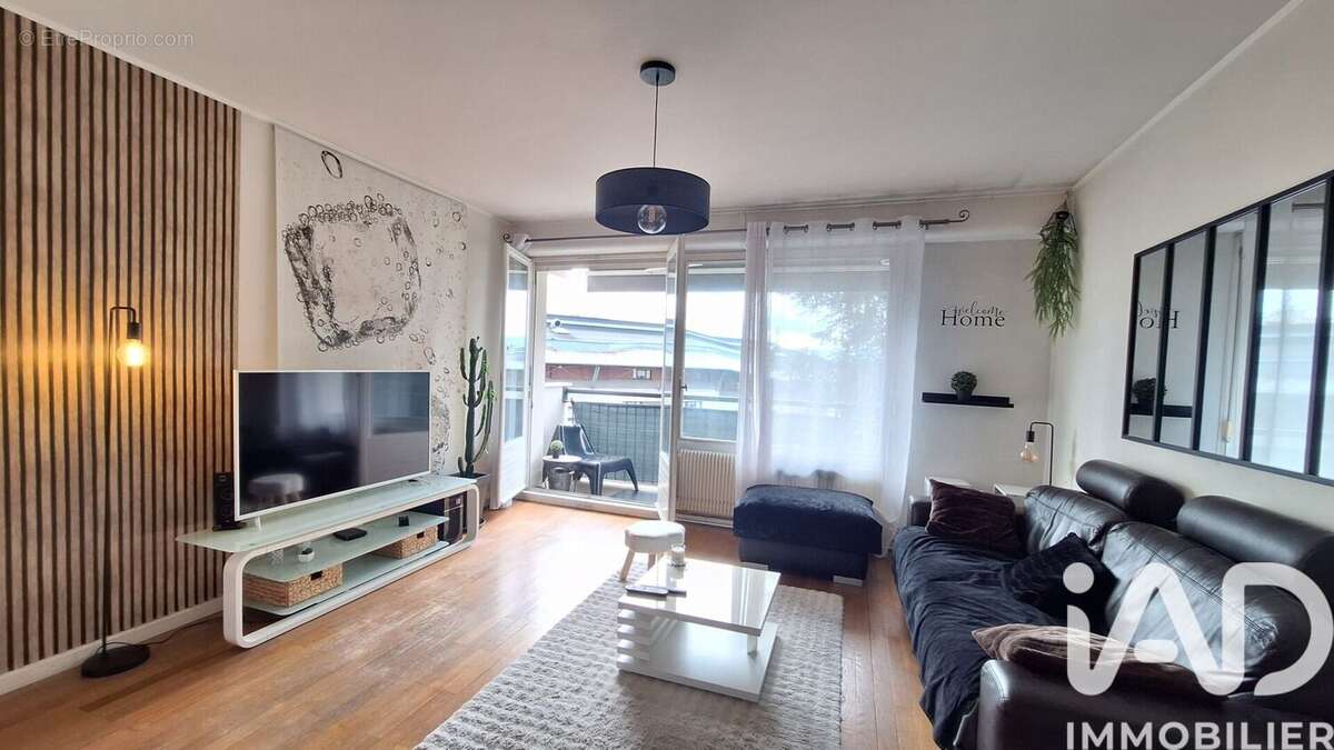 Photo 3 - Appartement à TASSIN-LA-DEMI-LUNE