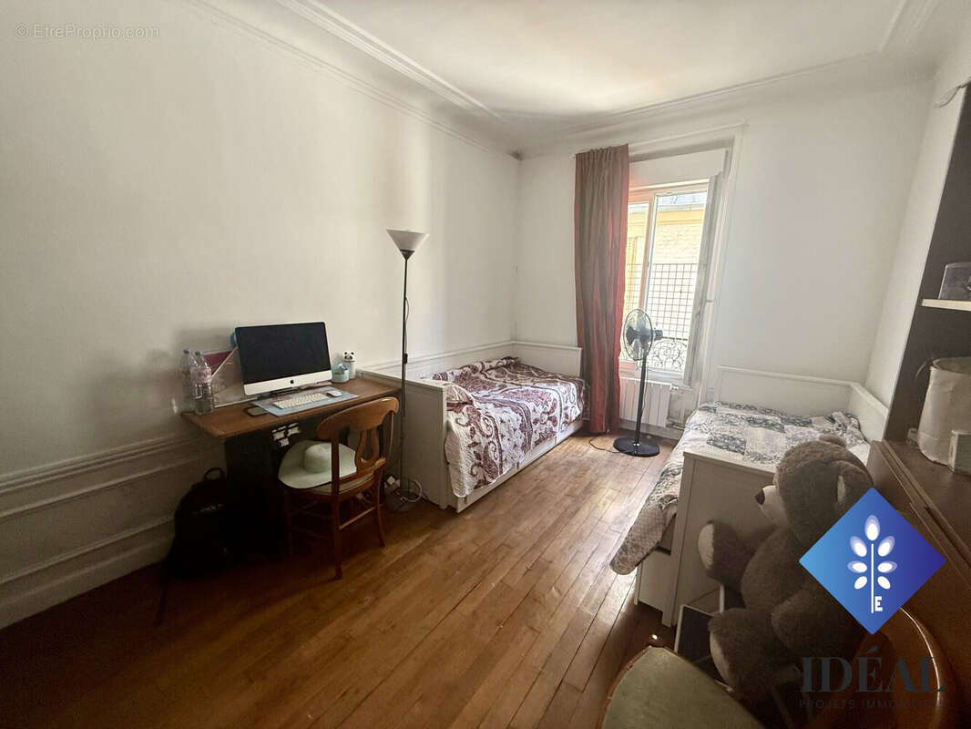 Appartement à PARIS-12E