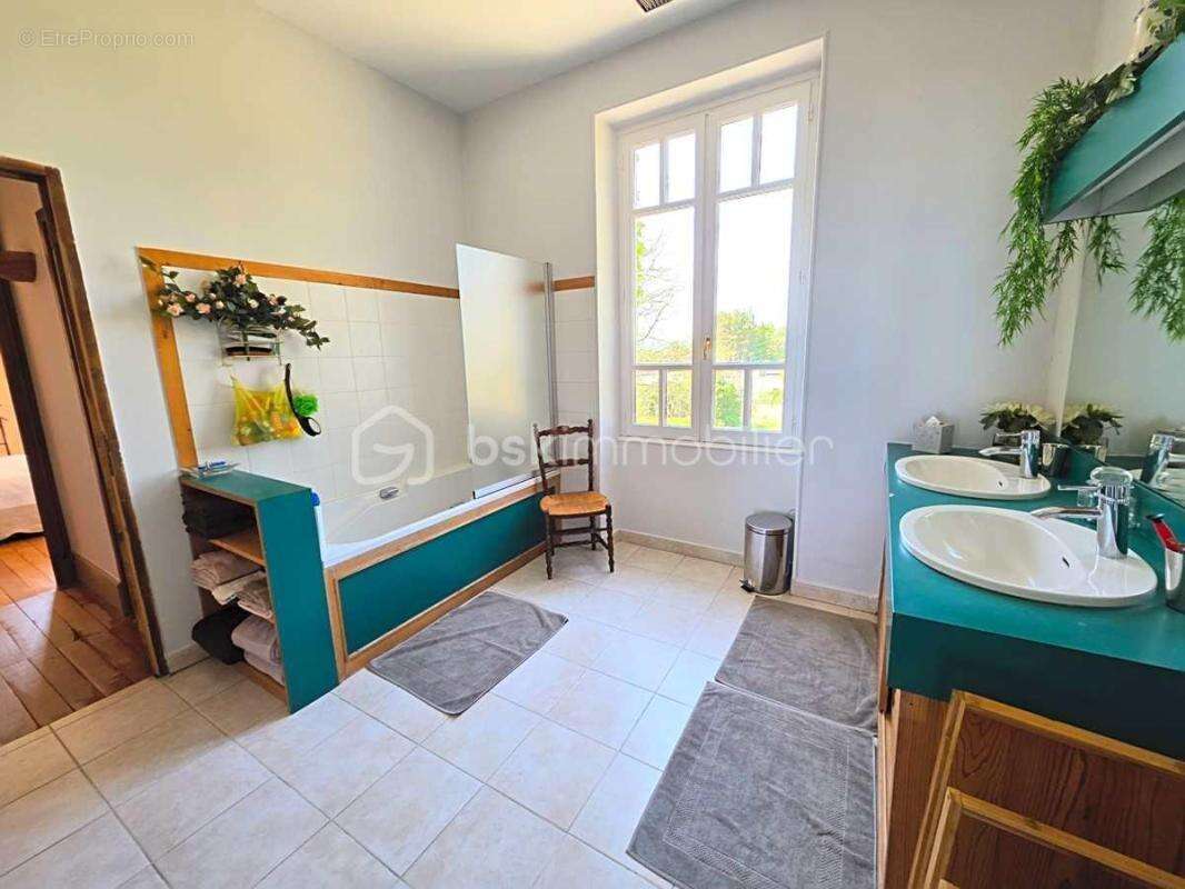 Exclusivite / montelimar / 387 m² / 7 chambres / piscine - photo 22