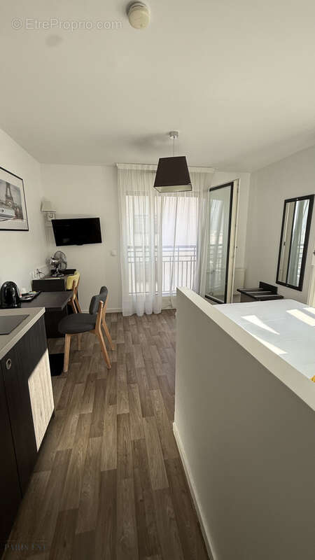 Appartement à LEVALLOIS-PERRET