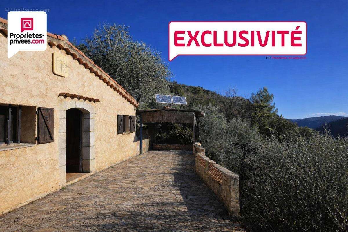 Terrain à SAINT-CEZAIRE-SUR-SIAGNE