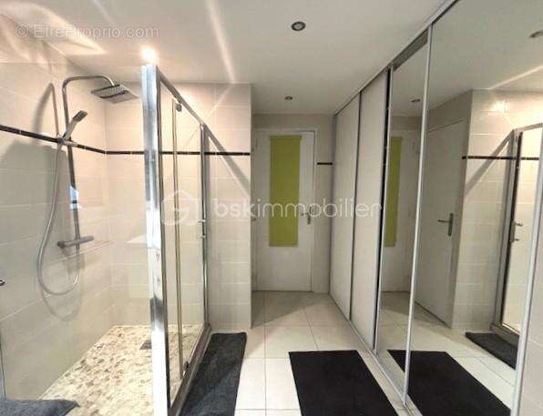 Maison à BRY-SUR-MARNE