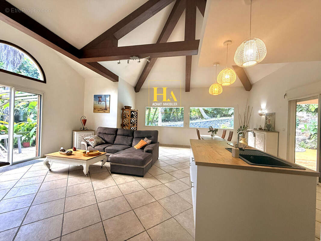 Maison 5 chambre , Terrain 1000m2, logement indépendant , piscine - photo 2