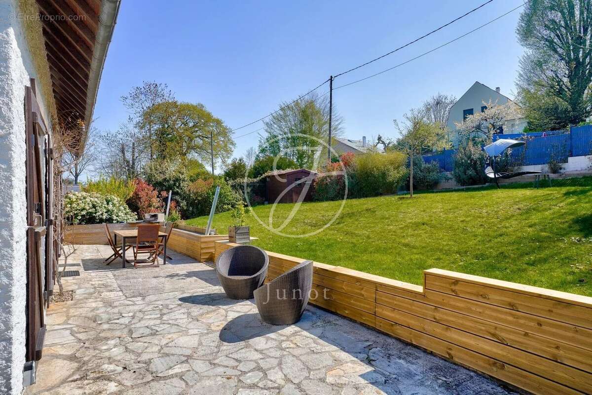 Maison à MARLY-LE-ROI