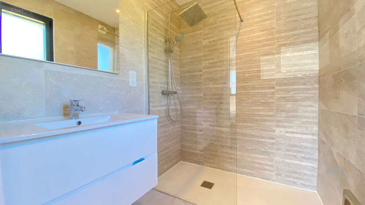 Maison à GRANDCHAMPS-DES-FONTAINES