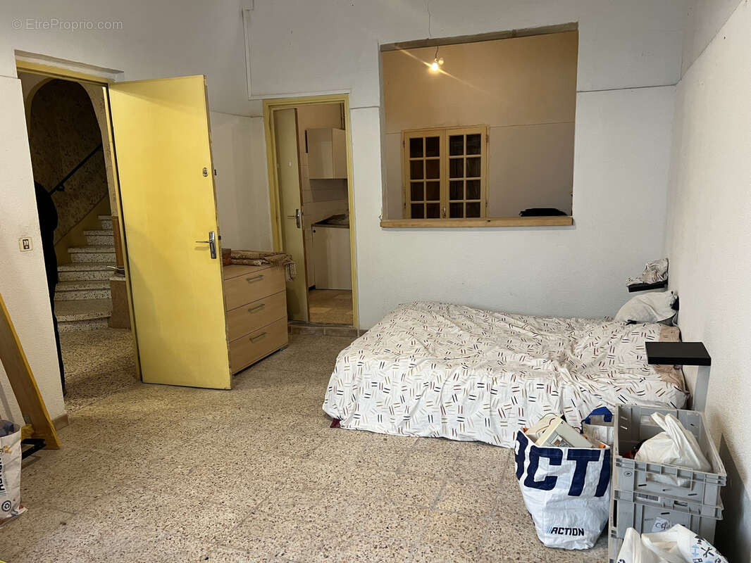 Maison à THEZAN-DES-CORBIERES