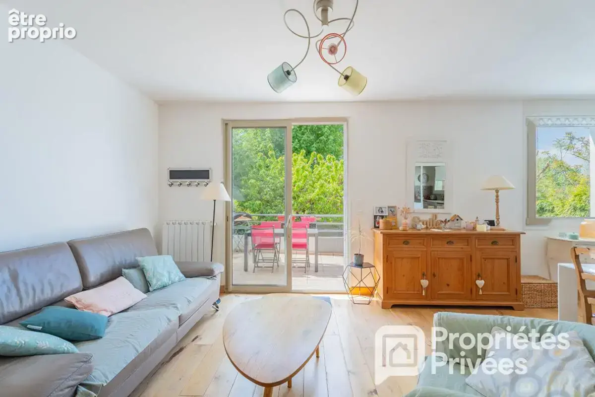 Maison contemporaine avec jardin et garage, quartier des Rochers - photo 3