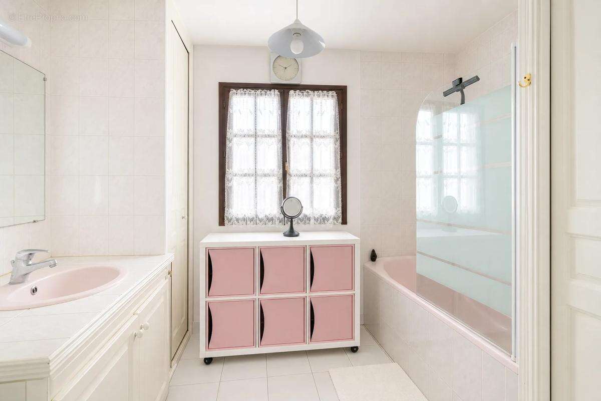 Élégante maison 6 pièces avec véranda à Charpont - photo 6