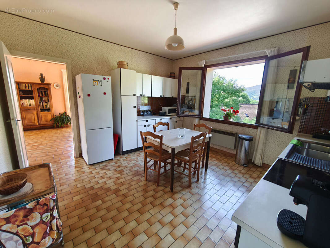 Maison à SAINT-JEAN-DE-VERGES