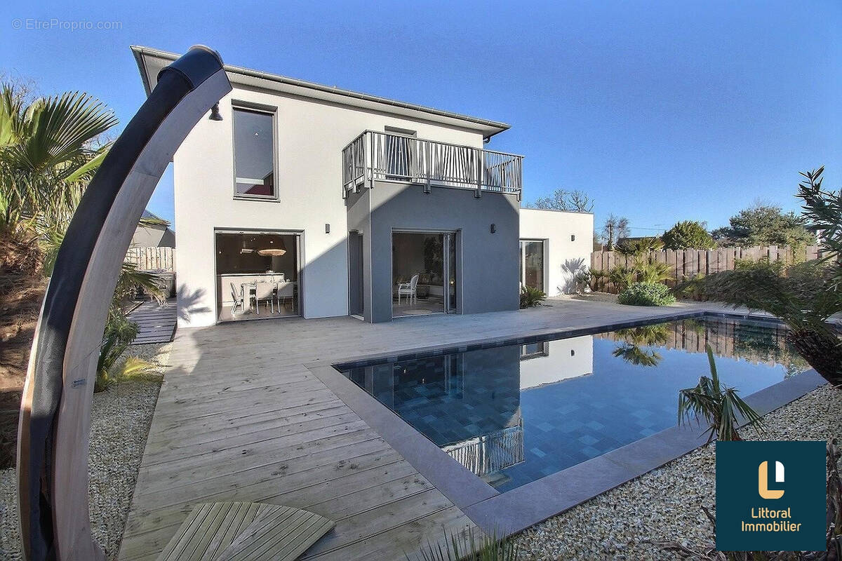 Maison à ETABLES-SUR-MER