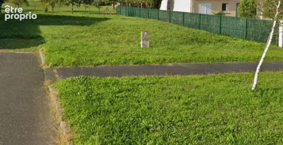 Terrain à SAINTES