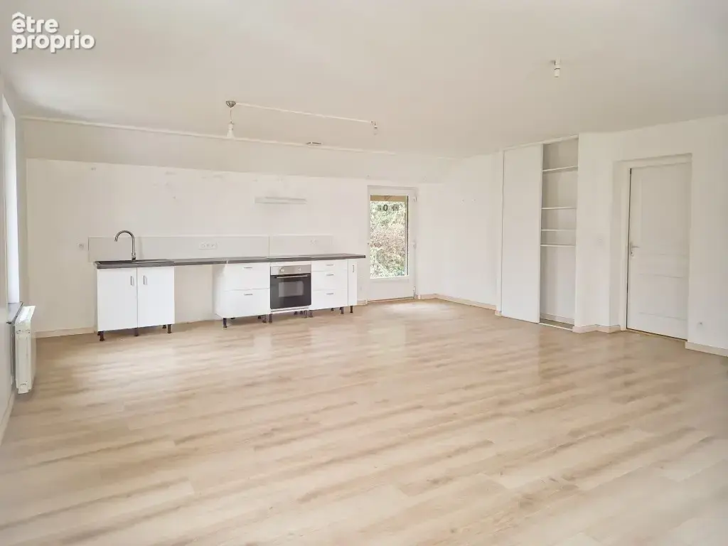 Belley : appartement 75 m2 avec jardin privatif et dépendance - photo 4