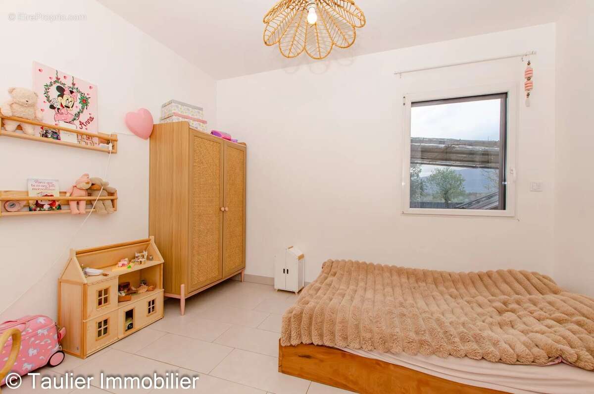 Maison à SAINT-LATTIER