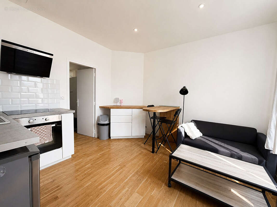 Troyes, joli appartement t2 meublé loué 495  cc - photo 4