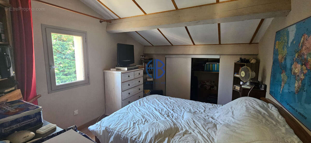 Maison à MONTADY