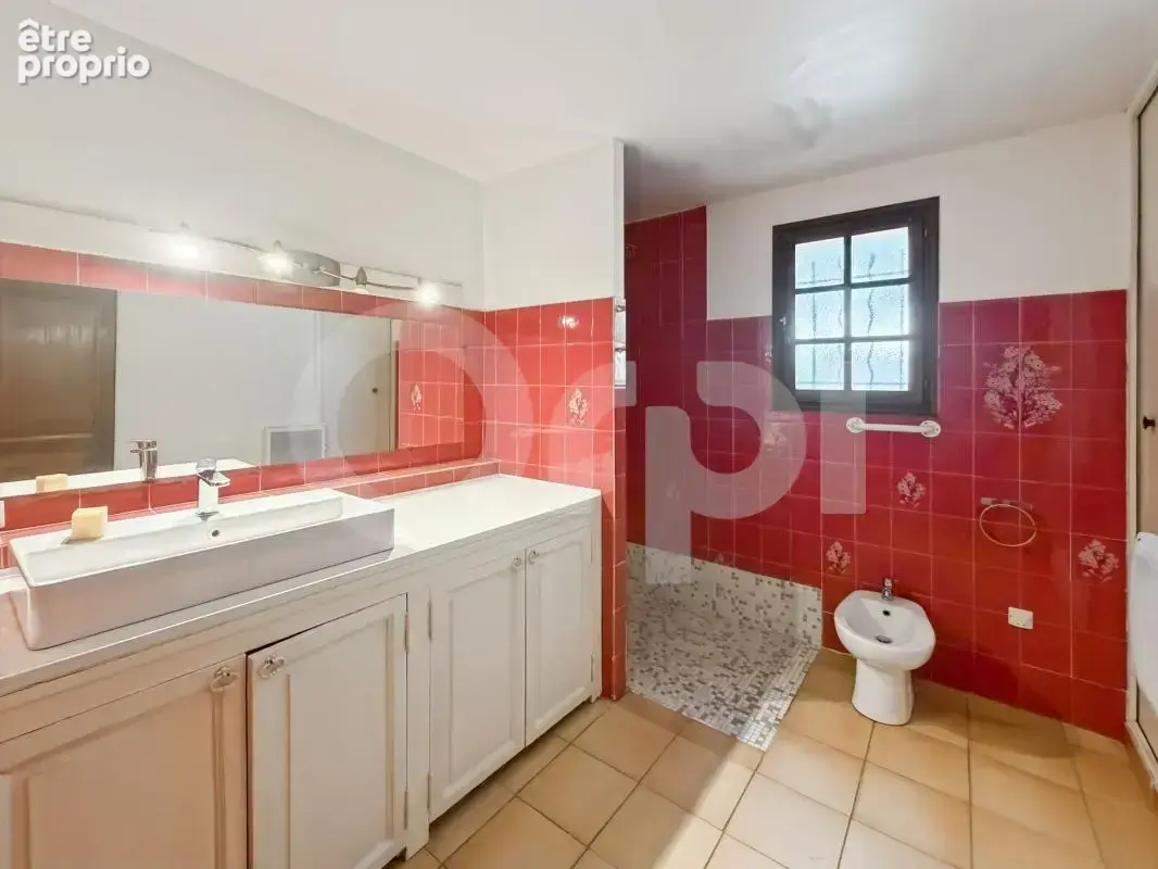 115 m², 3 chambres, vue dégagée - photo 5