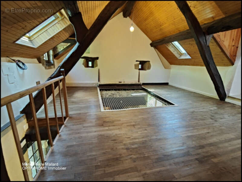Maison familiale + dépendances à Saint Eloi en Creuse - photo 18
