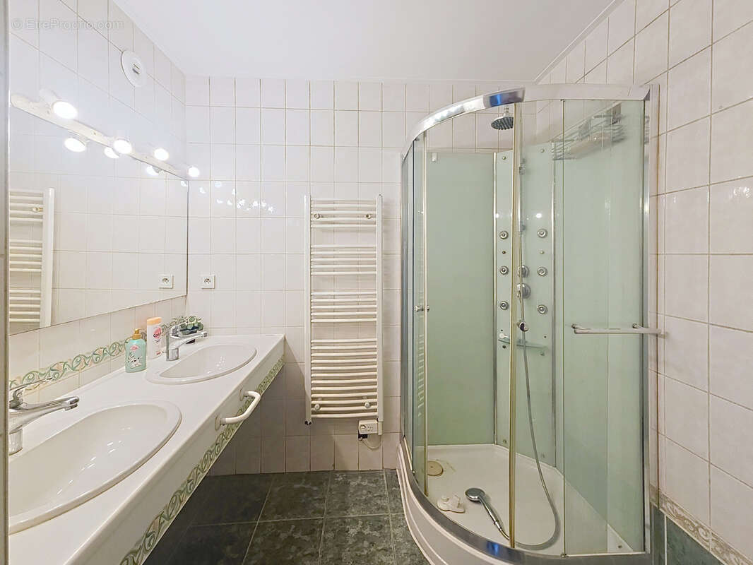 Appartement à ANNEMASSE