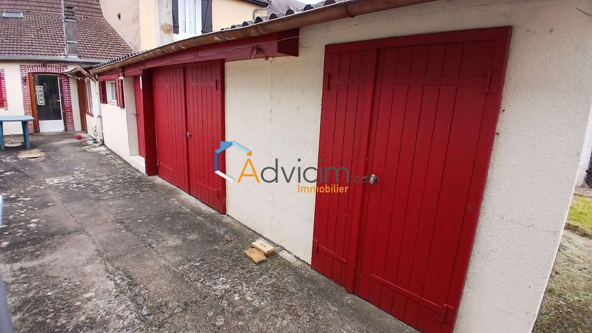 Maison à CHARENTON-DU-CHER