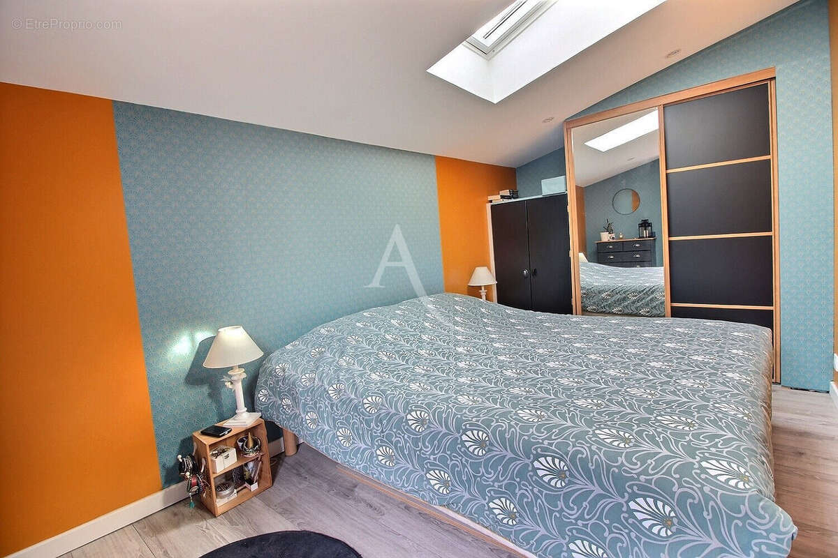 Maison à L&#039;HAY-LES-ROSES