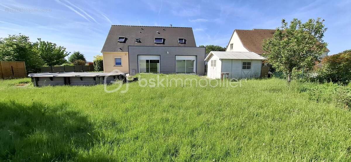 Maison moderne 5 chambres avec extension bois, piscine et grand terrain - photo 22