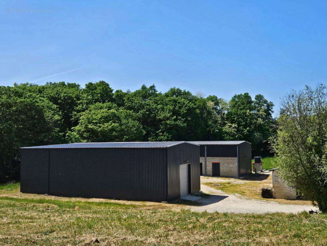 Maison à SAINT-MARTIN-DU-BOIS