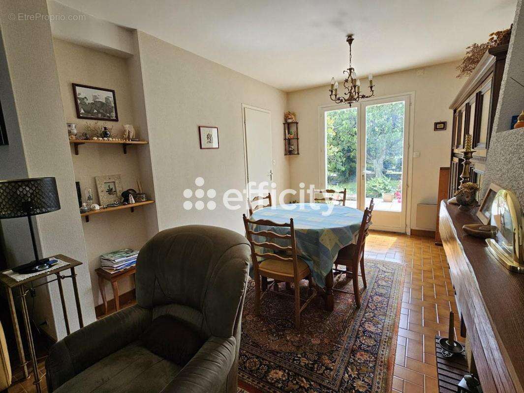 Maison 126 m² à La Rochelle  - photo 5