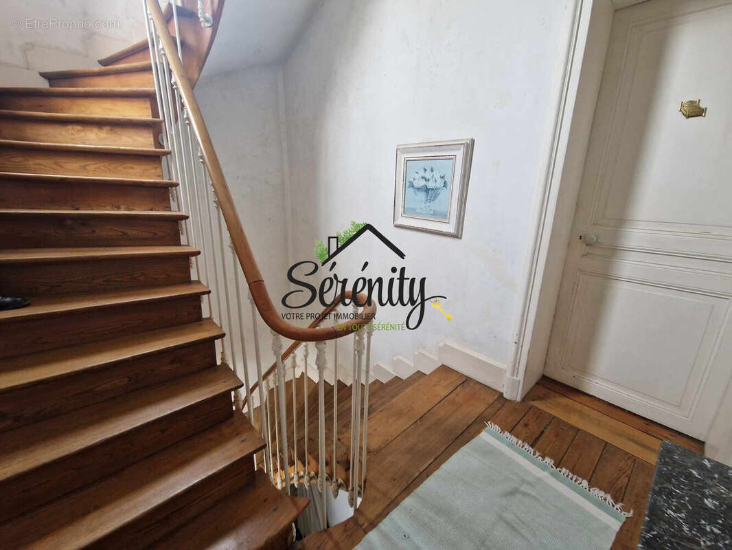 palier premier étage - Maison à CAMBRAI