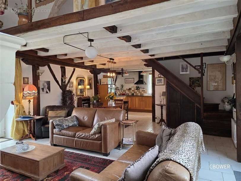 Maison à ADRIERS