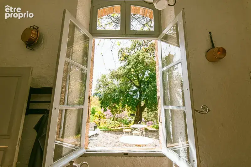 CHATEAU de famille du 17e siècle en très bon état à vendre à GIBEL - photo 23