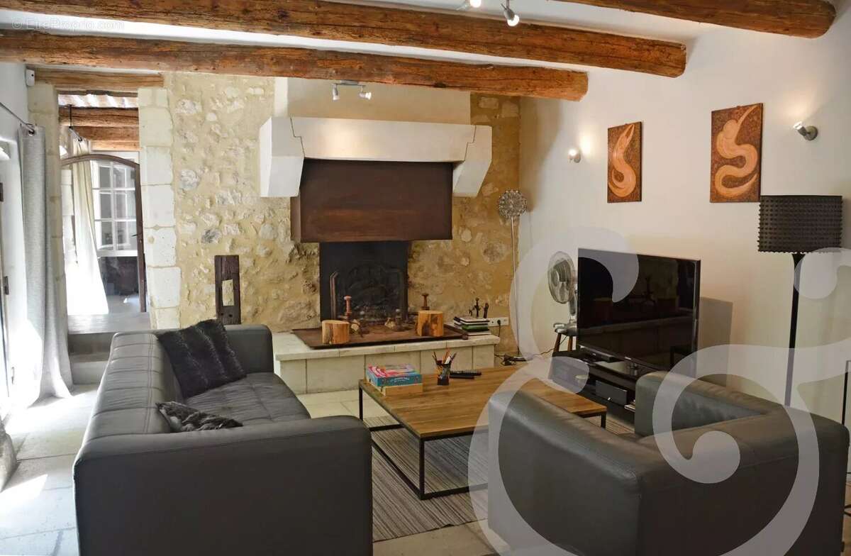 Maison à PLAN-D'ORGON