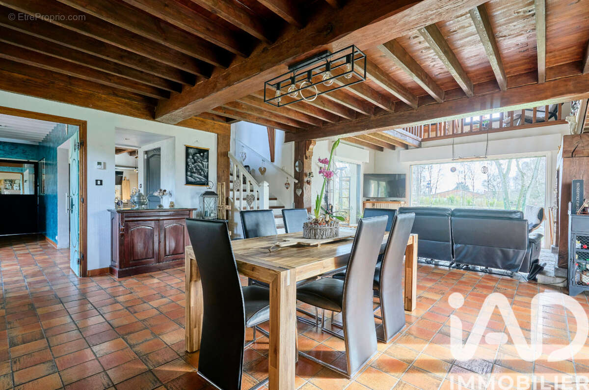 Photo 3 - Maison à ROOST-WARENDIN