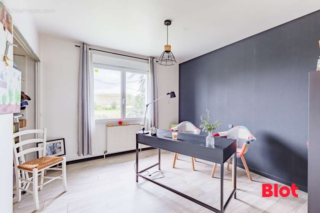 Maison à SAINT-JULIEN-DE-CONCELLES