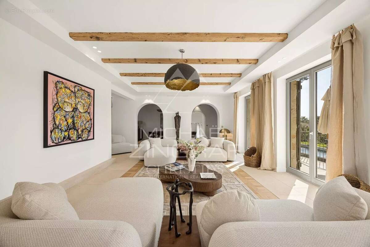 Maison à ANTIBES