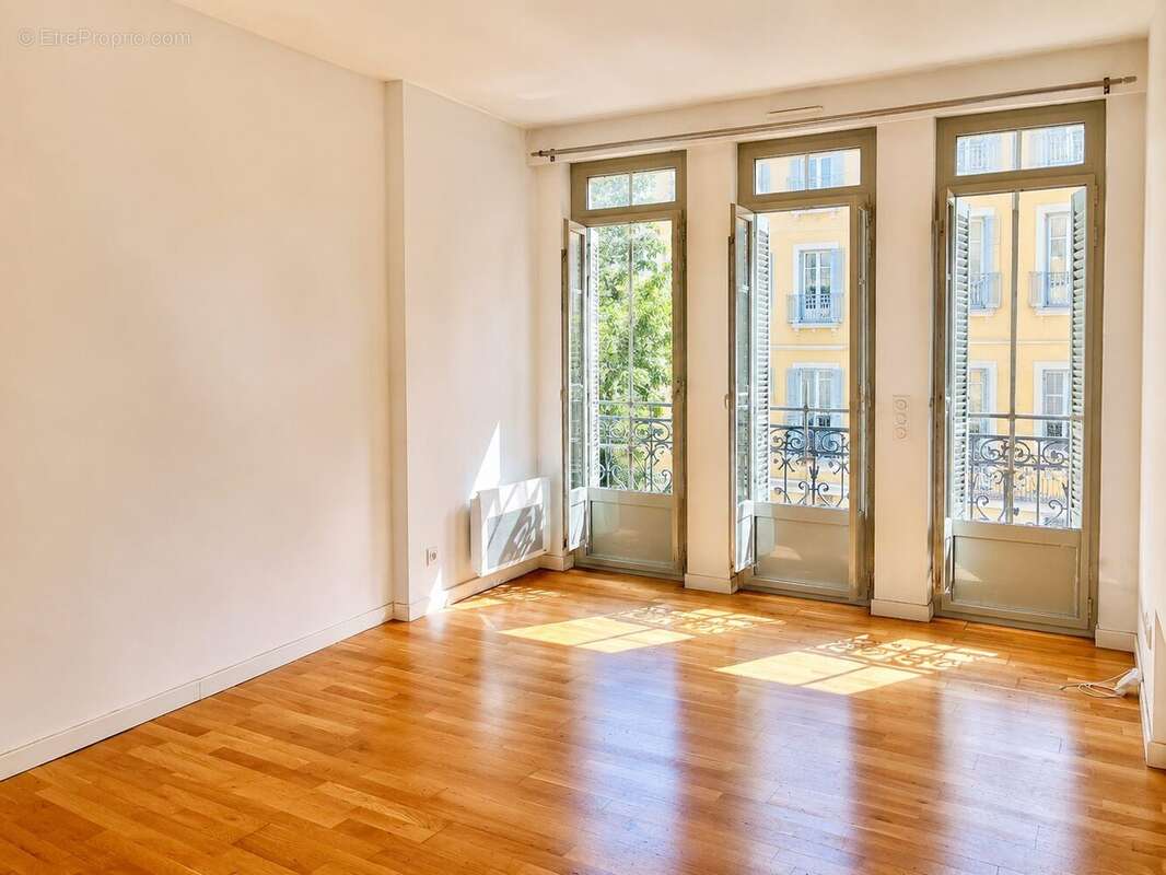 Appartement 40 m² à Nice  - photo 3