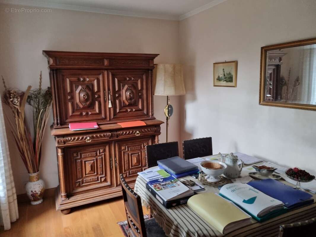 Maison à SAINT-FARGEAU-PONTHIERRY