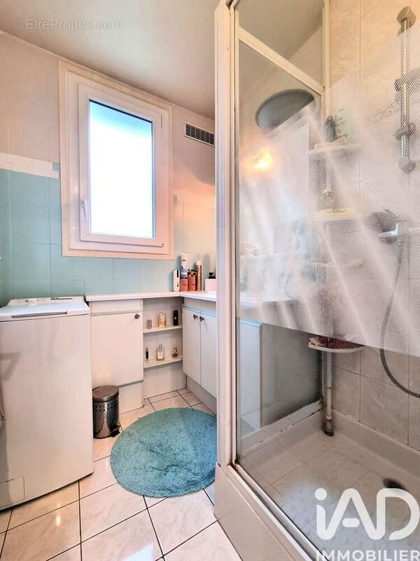 Photo 8 - Appartement à LE PLESSIS-TREVISE