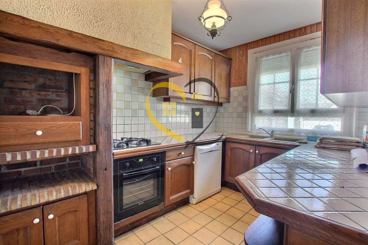 Maison à SAINT-MARTIN-D'AUXIGNY