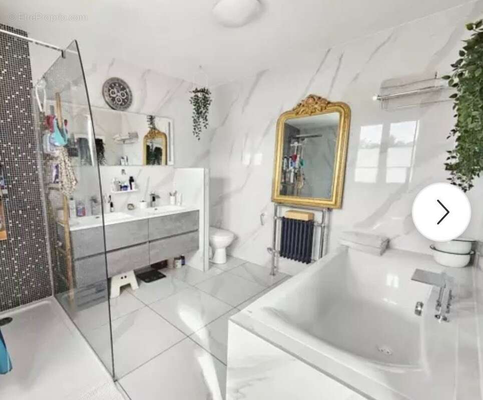 Maison à FONTENAY-SOUS-BOIS