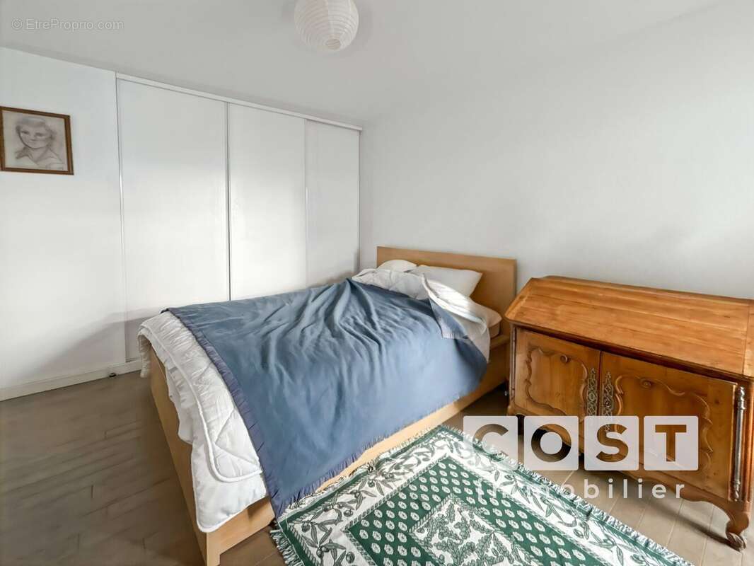 Appartement à BOIS-COLOMBES