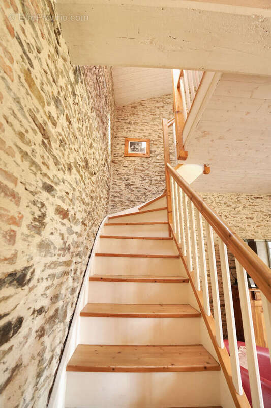 Maison 129m² - 3 chambres - terrain de 1666m² - Rives De L Yon - photo 10