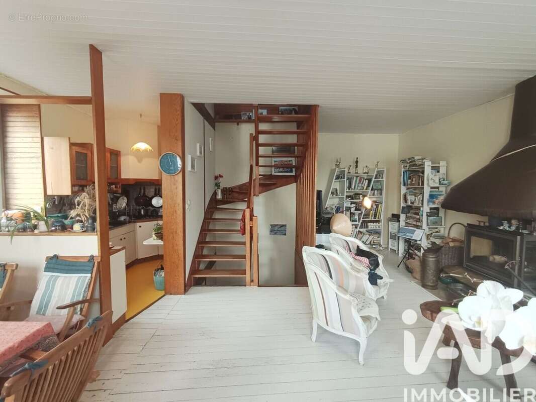 Photo 5 - Maison à LE RELECQ-KERHUON