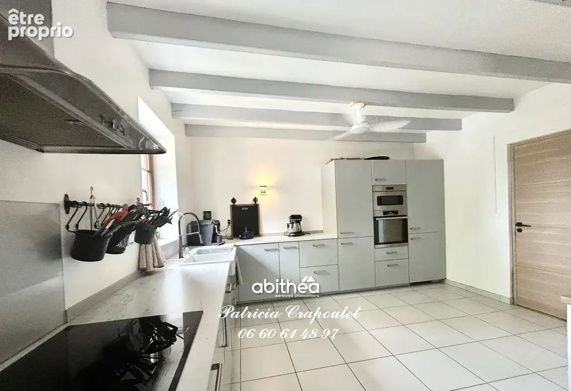 Proche de Barbezieux - Maison en pierre rénovée, 157 m2. - photo 3