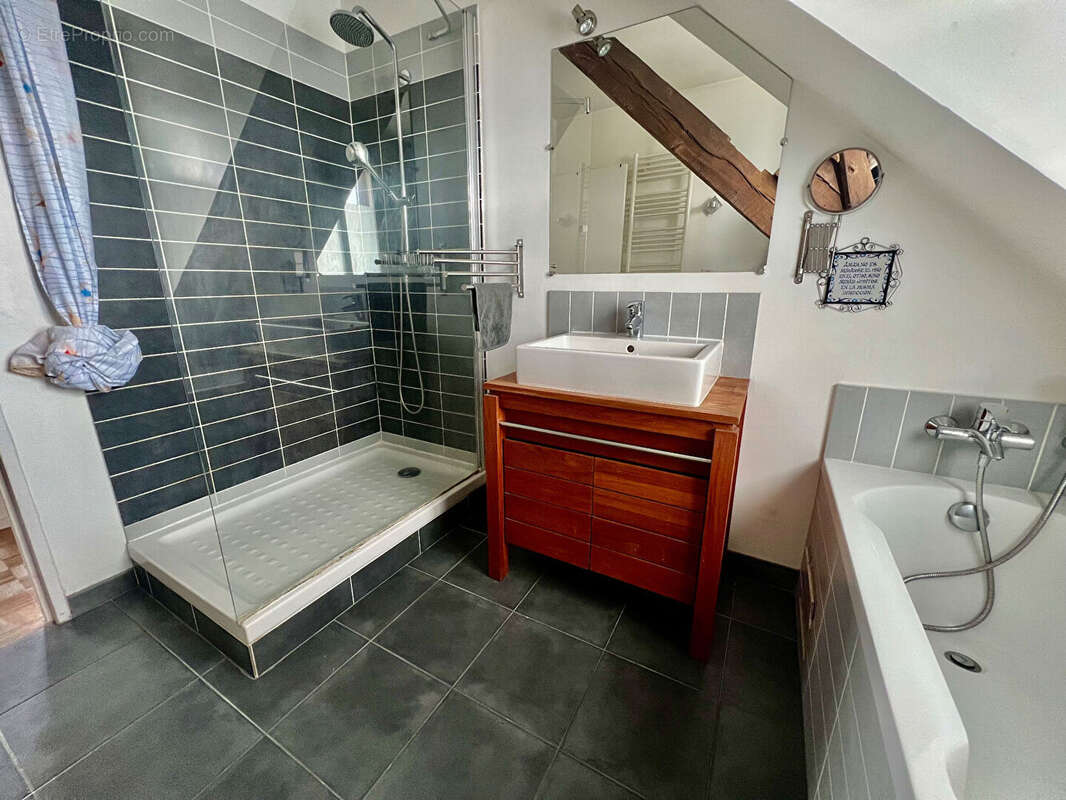 Appartement à SAINT-CYR-L'ECOLE