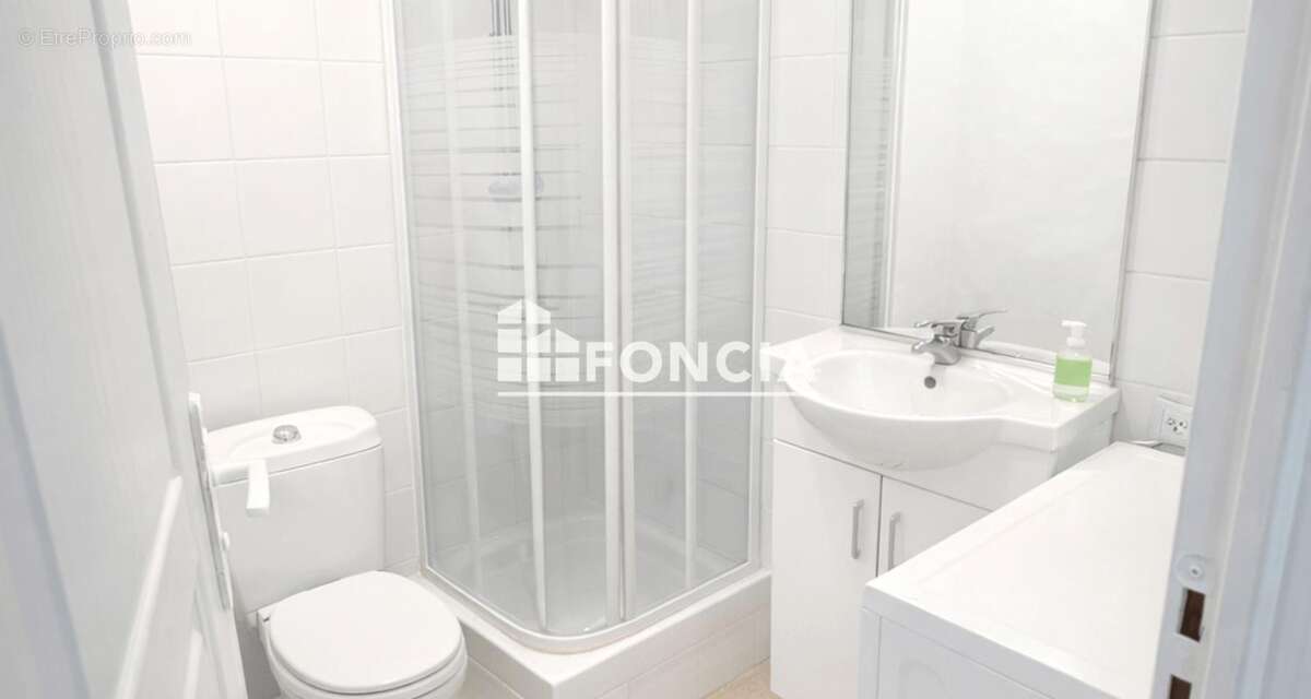Appartement à MARSEILLE-6E