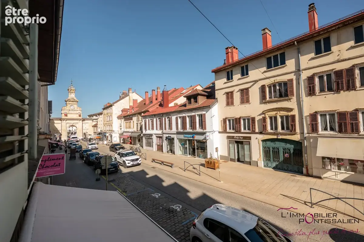 Appartement - t3 - 75m2 - centre ville - photo 19