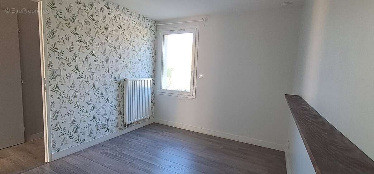 Maison à SAINT-YRIEIX-SUR-CHARENTE