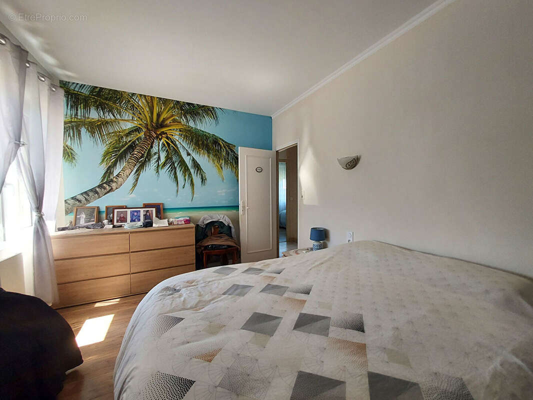 Maison à BOURCEFRANC-LE-CHAPUS