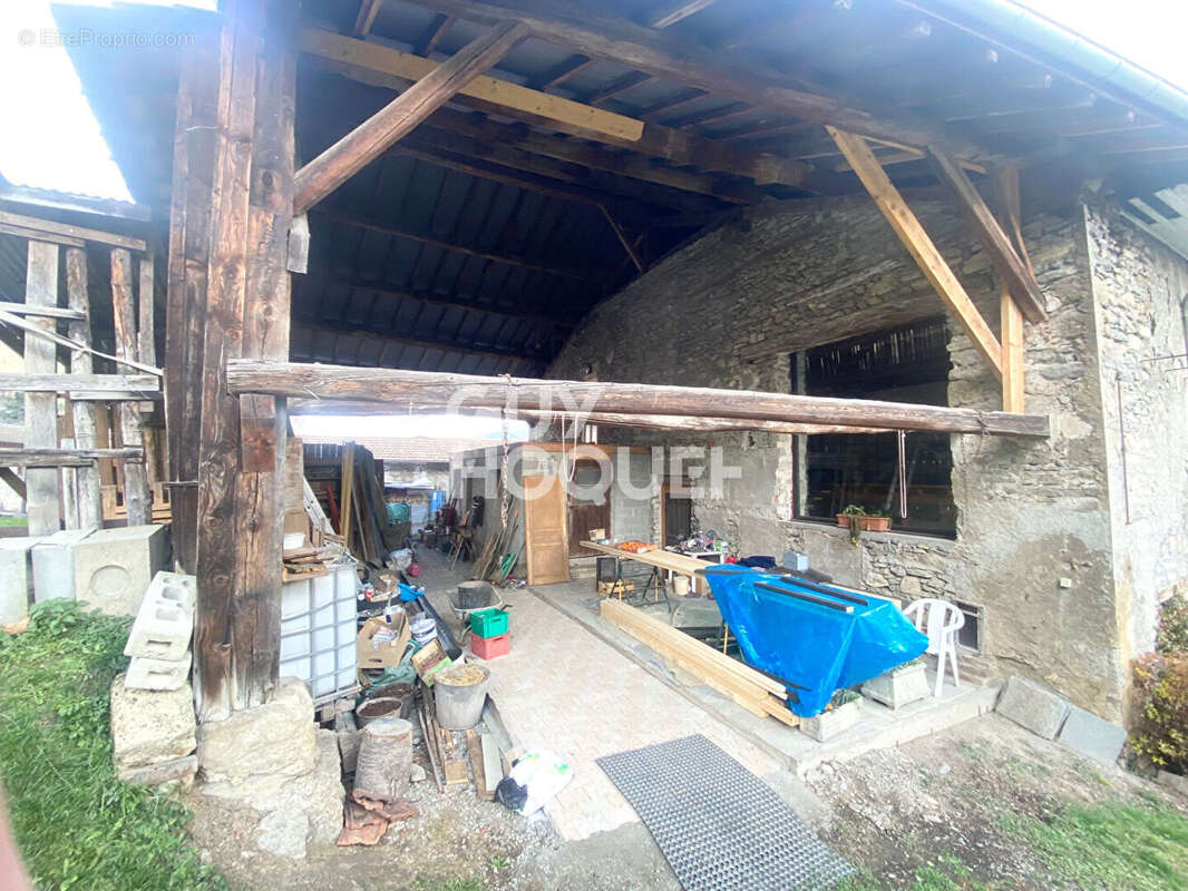 Maison à SAINT-PIERRE-D&#039;ALLEVARD