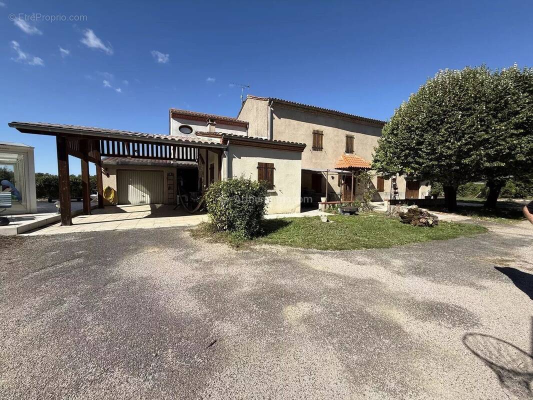 Maison à SAINTE-CROIX